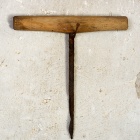 Kézi fúró. Fotó: Toró Attila.