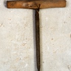 Kézi fúró. Fotó: Toró Attila.