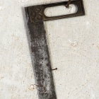 Vas vinkli (derékszögmérő). Fotó: Toró Attila.