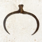 Ívelt szárú körző. Fotó: Toró Attila.